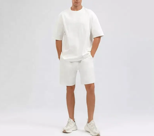 Conjuntos Deportivos de Lona con Logotipo Personalizado, Camiseta de Manga Corta con Cuello Redondo 100% Algodón para Hombre, Pantalones Cortos Deportivos de Cintura Alta con Cordón de Secado Rápido - Product Image 6