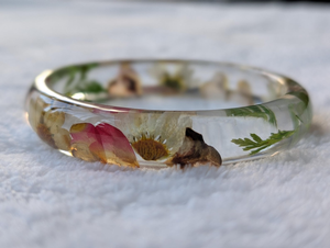 Brazalete de Resina Gruesa Tradicional Hecho a Mano, Ecológico y de Alta Calidad, Joyería de Resina de Color Moderno para Mujer, Venta al por Mayor - Product Image 6