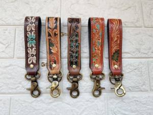 Nuevos Llaveros Cortos Unisex de Cuero Genuino con Bloqueo RFID, Diseño Personalizado, Hechos a Mano, para Uso Diario, Elegantes y a la Moda - Product Image 6