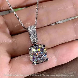 Colgante de lujo para mujer con diamante creado en laboratorio de corte redondo de 2.00 quilates de calidad AAA+ en oro blanco de 14K sobre Cus-Jew66 - Product Image 2