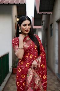 Welltex Bandhej Silk Saree Kalash-マルーンモデル豊富なPallu Matkaボーダーザリ織り女性用オリジナルインドパキスタンデザイン - Product Image 5