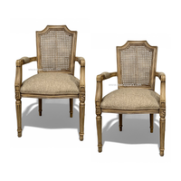 Chaise de salle à manger classique, style vintage, artisanat, tons de bois riches avec rembourrage en peluche pour une expérience de siège confortable