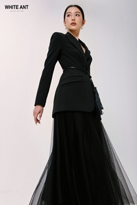 Trajes y Blazers de estilo minimalista para mujer Darragh Blazer con muescas 85% poliéster 15% Spandex Conjunto de dos piezas Ropa de mujer en Vietnam - Product Image 3