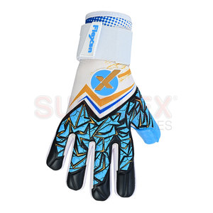 ถุงมือผู้รักษาประตูประสิทธิภาพสูง น้ำหนักเบา สำหรับทุกเพศ กันลื่น ระบายอากาศได้ดี ปิดด้วยแถบตีนตุ๊กแก ผลิตจากยางลาเท็กซ์เยอรมัน คุณภาพจากปากีสถาน - Product Image 6