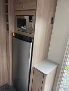 Nuevo remolque todoterreno de un solo eje 4x4 RV Camper para viajes de Camping y autocaravana - Product Image 2