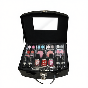 Valigetta per Trucchi Premium: Soluzione Pratica per l'Organizzazione dei Tuoi Set di Cosmetici - Product Image 2