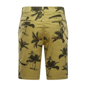 Vente en gros personnalisé Sublimation Short en maille pour hommes avec poches latérales Respirant Fashion Men Shorts 100% Polyester - Product Image 2