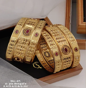 Brazalete de latón dorado Brazalete de moda de latón Pulsera Pulseras de joyería de moda Brazaletes de joyería de mano de mujer de alta calidad Precio de fábrica - Product Image 3