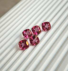 Topacio rosa no calentado corte de 4mm a 6mm facetado suelto Topacio Rosa recubierto de piedras preciosas naturales a precios de mayorista - Product Image 2