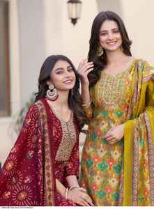 Nueva descarga de seda modal impresa con bordado Top Pant Dupatta Set Lanzamiento en línea para la venta por exportación - Product Image 6