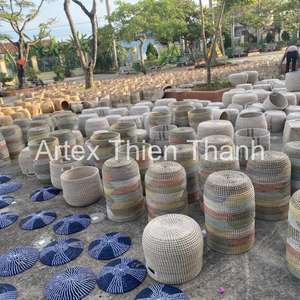 Cesta de Almacenamiento de Jacinto de Agua Tejida a Mano, Ecológica y Natural, de Forma Alta, Ideal para Almacenamiento de Ropa y Distribución al por Mayor - Product Image 6