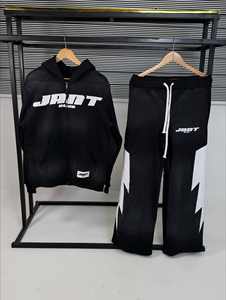 Ensemble survêtement pour homme en molleton délavé style baggy sur mesure avec sweat à capuche et pantalon de survêtement à effet délavé et strass - Product Image 4