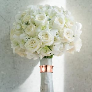 Rond de serviette en rotin Fleur Décor de table de Noël indien exclusif avec bois papier métal fabriqué à la main Style parfait - Product Image 2