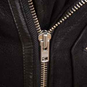 Veste de style épuré adaptée aux tenues décontractées Veste tendance offrant un confort en cuir pour hommes Veste tendance - Product Image 4