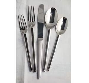 Juego de Cubiertos de Acero Inoxidable, Tenedor, Cuchillo, Cuchara, Espejo/Plateado Cepillado, Oro Rosa, Diseño Moderno, Sostenible y Duradero - Product Image 2