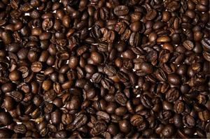 เมล็ดกาแฟอาราบิก้าคุณภาพพรีเมียม รสชาติหลากหลาย คั่วระดับกลาง บรรจุถุง สำหรับร้านกาแฟและโรงงานผลิตเครื่องดื่ม ขายส่ง - Product Image 3