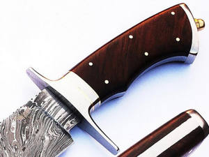GAINE DE CUIR BOIS D'OLIVIER Personnalisable Couteau Bowie de Chasse en Acier Damas Fait à la Main Beau Fabricant de Couteaux Personnalisables OEM DIY - Product Image 5