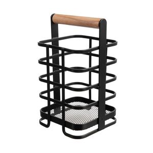 Portacubiertos de hierro hecho a mano para cocinas tradicionales y contemporáneas que muestra el talento en la artesanía y utilidad del metal. - Product Image 4