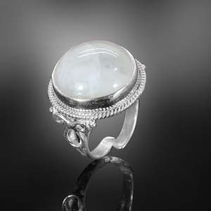 ขายส่งแหวนเงินสเตอร์ลิงสีรุ้งประดับทำด้วยมือ92.5พลอยชุบโรเดียมตัดเป็นรูปลูกแพร์ชุบทองคำขาว - Product Image 3