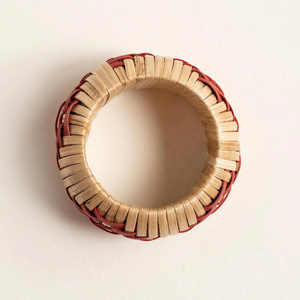 แหวนผ้าเช็ดปากลายเพชรแดง ทอมือจากหวาย สำหรับตกแต่งงานเลี้ยงอาหารค่ำ - Product Image 3