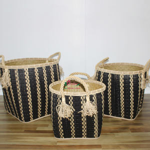 Cestas de Almacenamiento de Mimbre de Hoja de Palma Ecológicas, Recipientes de Cocina Hechos a Mano Naturales y Cajas de Regalo Decorativas - Product Image 1