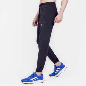 กางเกงขายาวผู้ชาย Swift Bottoms 2.0 สีดำ - Product Image 1