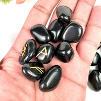 Ensemble de Pierres Runic en Agate Noire Gravées Alphabet Runic Futhark, Style Viking Sorcière, pour Guérison Reiki et Divination, Cadeau