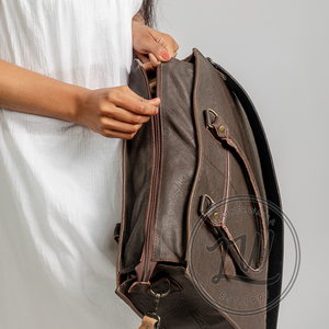 Sac à bandoulière en cuir véritable fait main pour femme, fermeture éclair, chaîne géométrique, vente en gros, sacs à main tendance et spacieux - Product Image 5