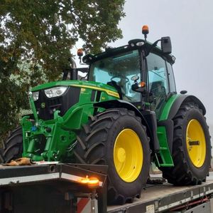 Asequible, limpio, original, usado, segunda mano, nuevo tractor de ruedas 4x4wd John Deer con cargador frontal de 120HP a 190hp a la venta. - Product Image 3