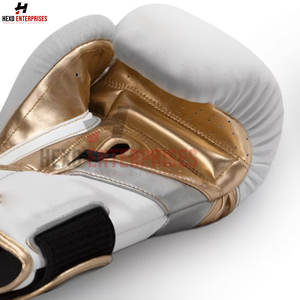ถุงมือชกมวยหนังแท้สำหรับมืออาชีพถุงมือฝึกเตะหนังแท้100% ออกแบบได้ตามต้องการ - Product Image 4