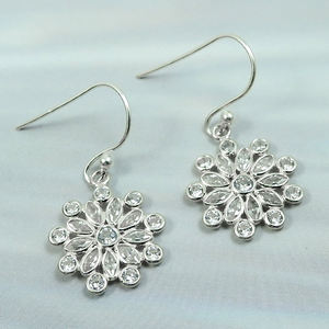 Pendientes colgantes con forma de flor de Plata de Ley 925 de Zirconia cúbica blanca para mujer y niña, joyería hecha a mano, nuevo pendiente de plata caliente - Product Image 1