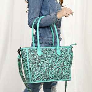 กระเป๋าโท้ทหนังแท้สไตล์โบฮีเมียนแบบตะวันตก พร้อมพู่ห้อยและซิปปิด  กระเป๋าสะพายไหล่ดีไซน์เนอร์สำหรับฤดูใบไม้ร่วง ผลิตตามสั่ง เป็นมิตรกับสิ่งแวดล้อม - Product Image 6