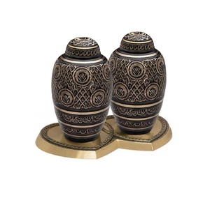 Conception personnalisée d'urnes de compagnon urne de compagnon de crémation en laiton doré urne de compagnon sculptée à la main souvenir urne de cendres pour adultes - Product Image 6