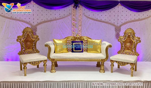 Les plus jolies chaises et canapés de réception de mariage pour mariée et marié, de scène et de réception indienne - Product Image 2