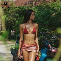 Nouvel ensemble de bikini rouge trois pièces sexy pour femme, maillot de bain string et paréo de plage, collection designer personnalisée