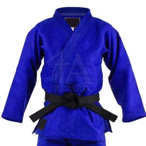 Uniforme de Karate fabricado en Pakistán para hombres con tela ligera diseñada para la venta en línea - Product Image 5