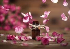 Fabricant Usine En Gros 100% Pure Et Naturelle Huile Essentielle De Rose De Haute Qualité Huiles D'aromathérapie De Qualité Supérieure De L'Inde - Product Image 4