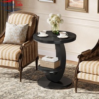 Table d'appoint ronde à 2 niveaux en dalle de roche personnalisée, avec cadre en bois et métal en arc, et étagère de rangement pour chambre et salon