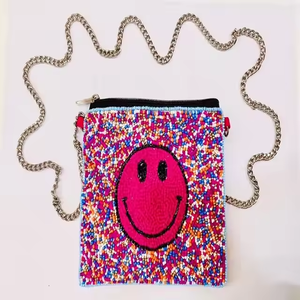 Fantaisie à la mode brodé à la main Cheers riz perlé porte-monnaie avec bracelet multi-usages Mini pochette sacs à main pour la saison des vacances - Product Image 4