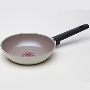 Sartén con sensor de calor NEO de 20 cm con distribución rápida del calor y estabilidad - Product Image 1