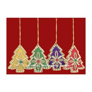 เครื่องประดับตกแต่งต้นคริสต์มาสรูปต้นไม้ งานปักมือคุณภาพสูง สวยงาม หรูหรา ทำด้วยผ้า สำหรับตกแต่งต้นคริสต์มาส ปี 2024 - Product Image 1