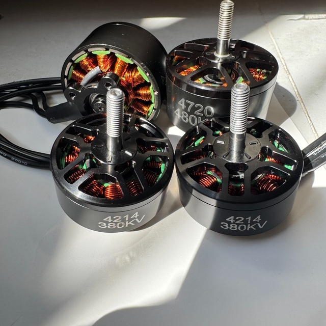 4214 380KV High Power Bldc Motor Long Life Low Noise Brushless Motor for Long Range Multicopter RC UAV FPV Drone 7.5kg Maximum