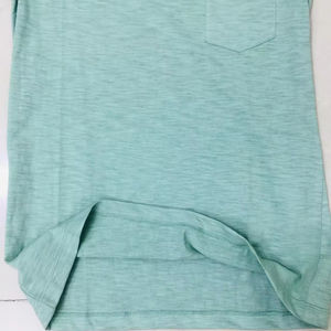 เสื้อยืดผู้หญิงคุณภาพสูง สไตล์ลำลอง สำหรับฤดูร้อน เนื้อผ้าเบา สีพื้น แห้งเร็ว ระบายอากาศดี ลดราคา ขายส่ง - Product Image 5