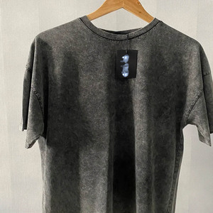 เสื้อยืดคอตตอน/ใยไผ่ ล้างสีแบบแอซิดวอช ทรงโอเวอร์ไซส์ พิมพ์โลโก้แบบวินเทจ เป็นมิตรต่อสิ่งแวดล้อม ระบายอากาศได้ดี - Product Image 5