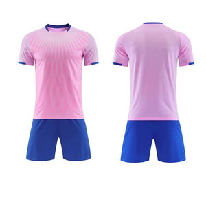 Uniforme de football athlétique pour hommes Short de maillot de football léger respirant à séchage rapide Kit de sport d'entraînement en plein air - Product Image 1