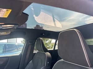 Super offre ! Volvo C40 Recharge Pure Electric P8 E A W D d'occasion 2022 - Product Image 4