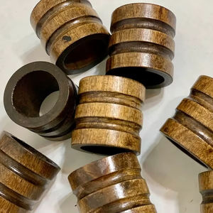 Ensemble de ronds de serviette en bois mangue fabriqués à la main en bois forme de taille personnalisée du meilleur fournisseur indien - Product Image 1