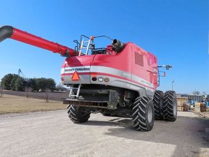 Cosechadora de Granos Massey Ferguson 9560 Usada en Buen Estado para Maíz, Maquinaria Agrícola - Product Image 4