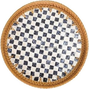 Meilleure vente 2025 plateau de service de forme ovale en rotin de la meilleure qualité avec incrustation de nacre blocs blancs et noirs Designer - Product Image 2