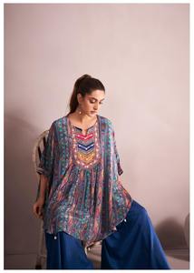 Phong Cách Hiện Đại Đa Màu Sắc Thiết Kế Ngắn Kurtis Cho Phụ Nữ Chức Năng Giản Dị Mặc Ấn Độ & Pakistan Quần Áo Ngắn <span class=keywords><strong>Kurti</strong></span> Với plazo - Product Image 2